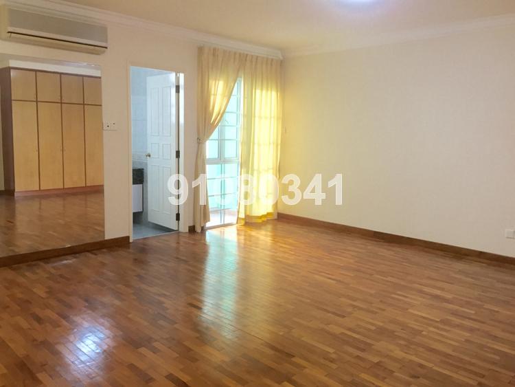 Eastwood Walk (D16), Terrace #106205252